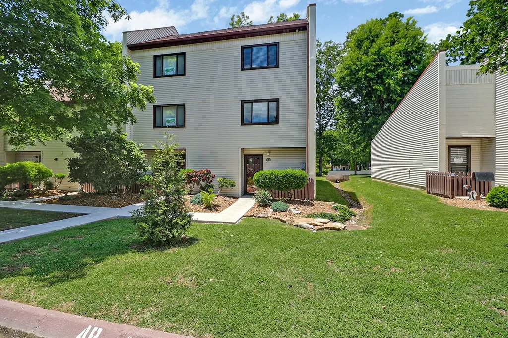 48 Wilshire Heights Drive Crossville TN 38558
