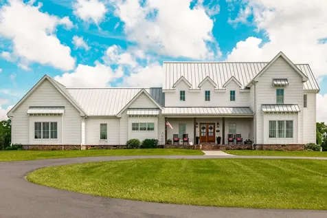 1151 Rogana Road Bethpage TN 37022