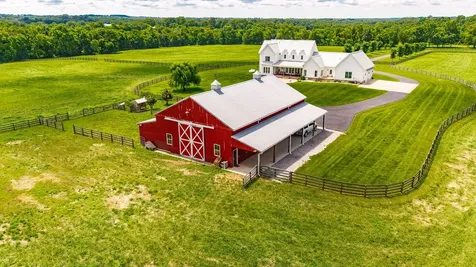 1151 Rogana Road Bethpage TN 37022