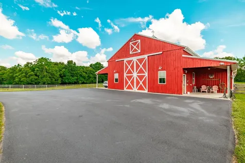 1151 Rogana Road Bethpage TN 37022