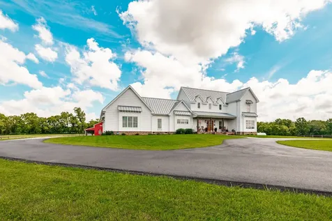 1151 Rogana Road Bethpage TN 37022