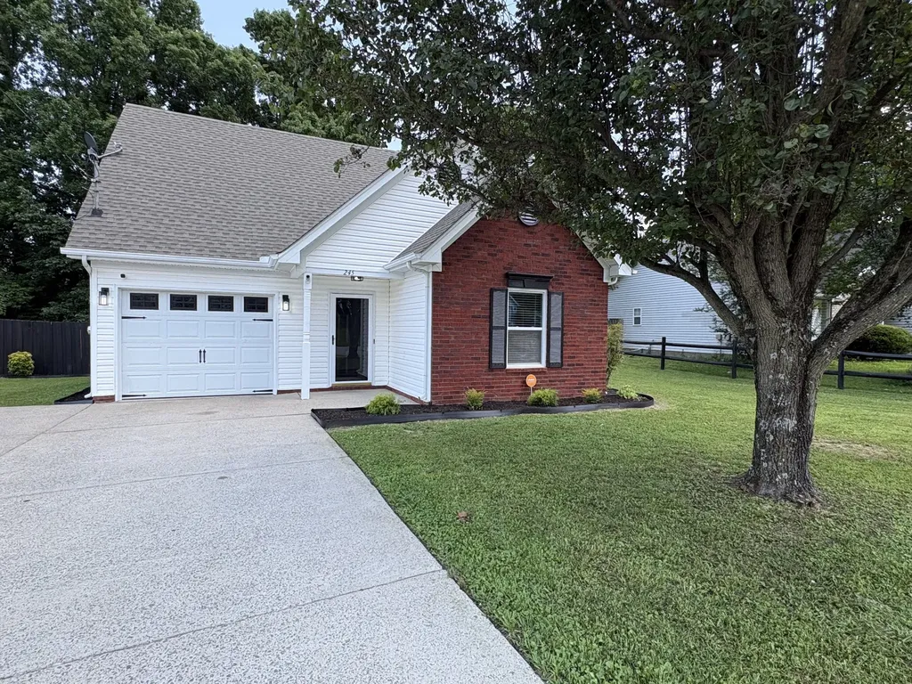 245 Bill Stewart Boulevard La Vergne TN 37086