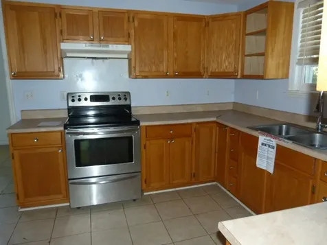 1303 E Lincoln Street Tullahoma TN 37388