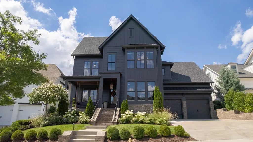 831 Stonewater Boulevard Franklin TN 37064
