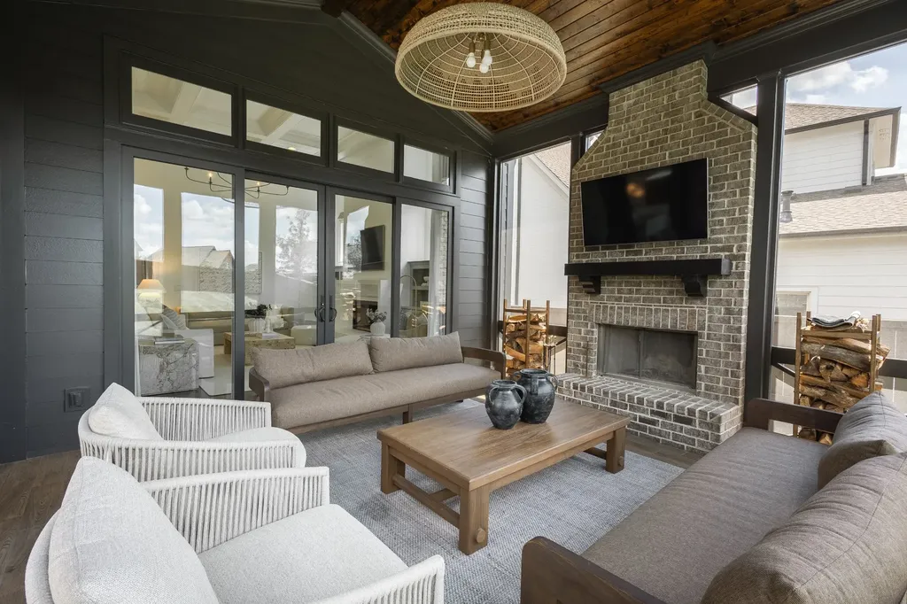 831 Stonewater Boulevard Franklin TN 37064
