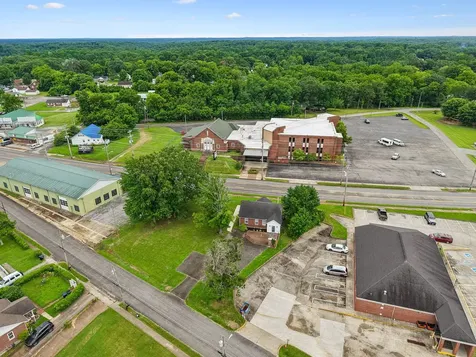4411 Hwy 70, E White Bluff TN 37187