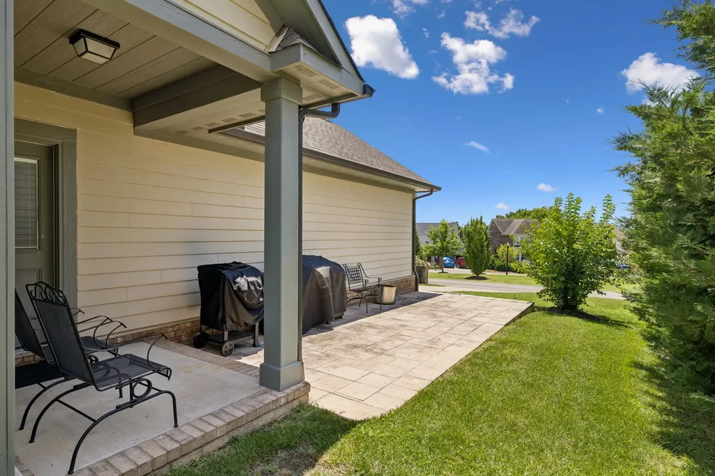 2816 Americus Drive Thompsons Station TN 37179
