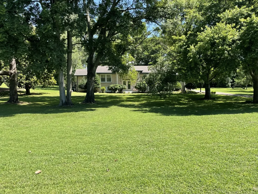 2824 Windemere Drive Nashville TN 37214