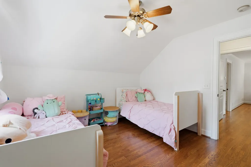3008 New Natchez Trace Nashville TN 37215