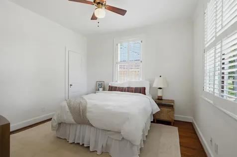 3008 New Natchez Trace Nashville TN 37215
