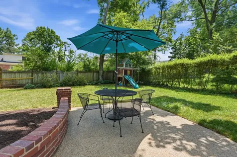 3008 New Natchez Trace Nashville TN 37215