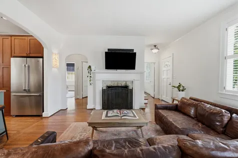 3008 New Natchez Trace Nashville TN 37215