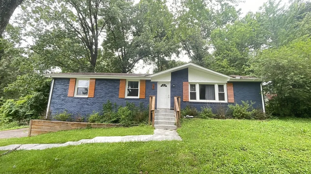123 Stone Mountain Road Clarksville TN 37042