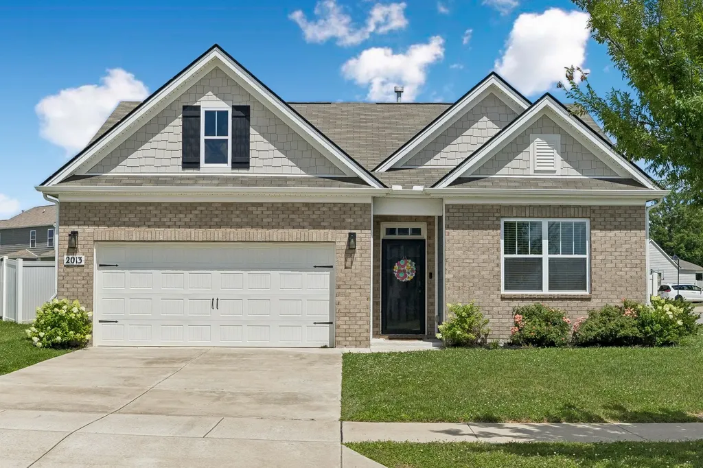2013 Tate Farm Lane White House TN 37188
