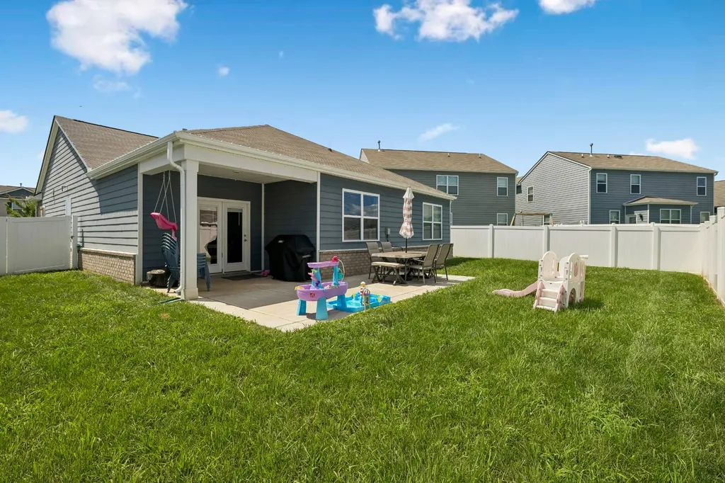 2013 Tate Farm Lane White House TN 37188