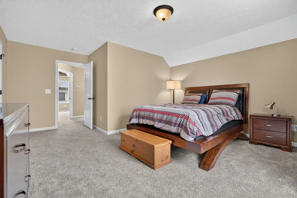 935 Cherry Blossom Lane Clarksville TN 37040