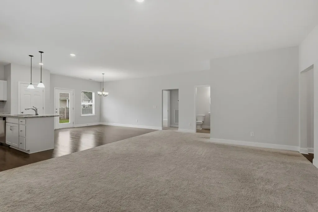 352 Telavera Drive White House TN 37188