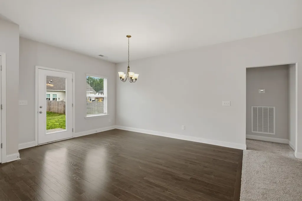 352 Telavera Drive White House TN 37188