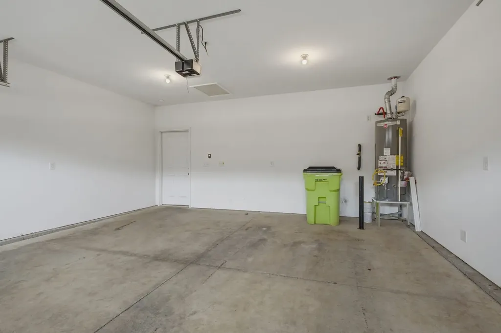352 Telavera Drive White House TN 37188