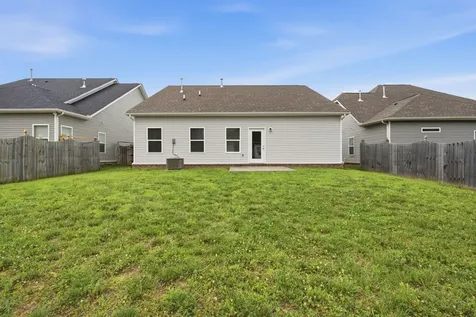 352 Telavera Drive White House TN 37188
