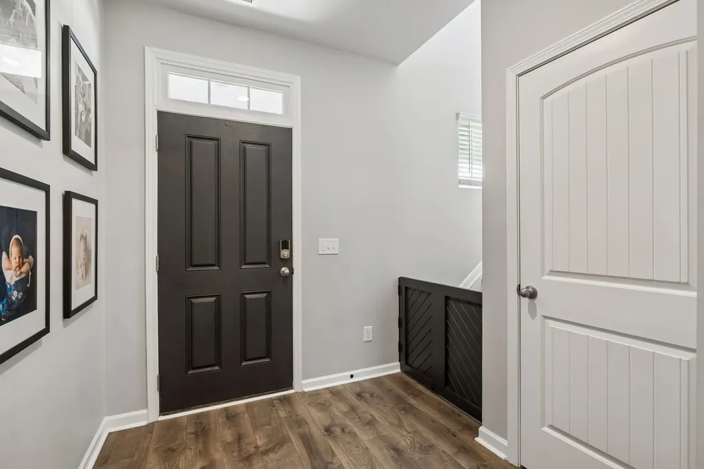 4096 Crossing Way White House TN 37188