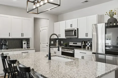 4096 Crossing Way White House TN 37188