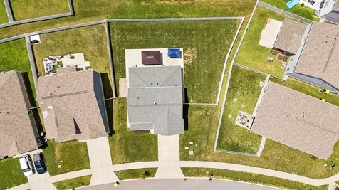 4096 Crossing Way White House TN 37188