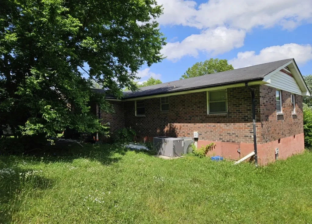 2586 Bethwood Drive Nashville TN 37207