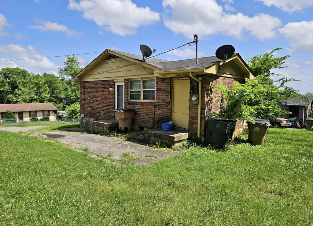 2586 Bethwood Drive Nashville TN 37207