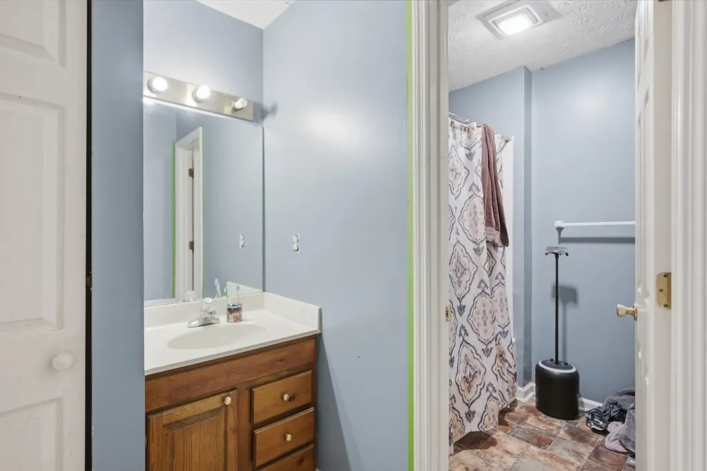 619 Abbott Lane Knoxville TN 37923