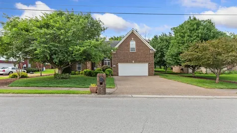 4823 Trevino Court Murfreesboro TN 37128