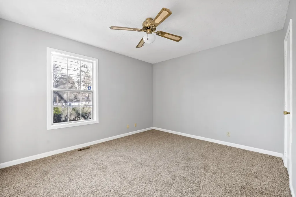 418 Donna Drive Clarksville TN 37042