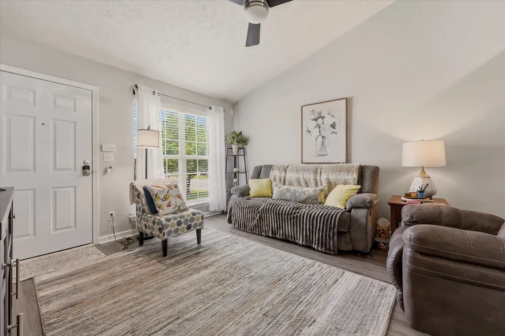 1624 Dodd Trail Murfreesboro TN 37128