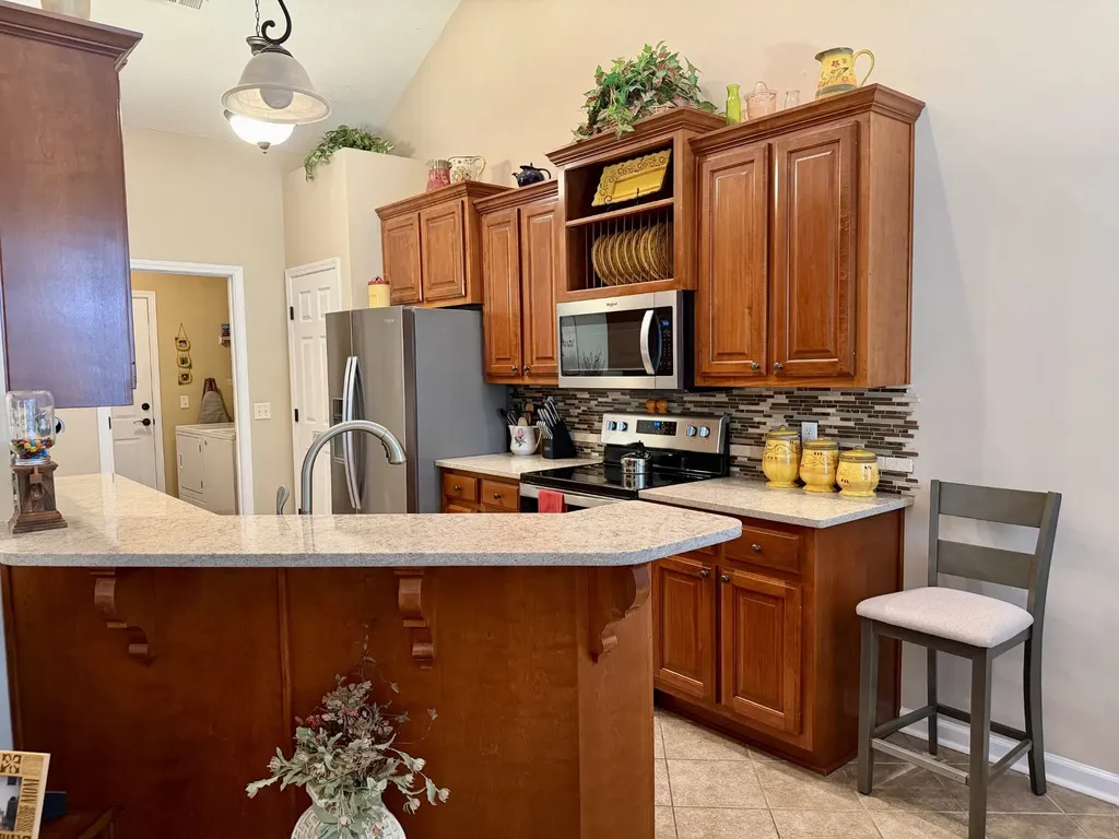 208 Indian Ridge Circle White House TN 37188