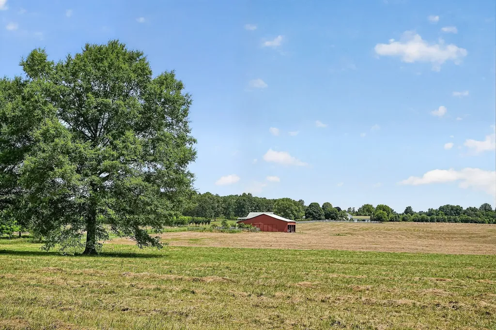 1600 Magness Road Mcminnville TN 37110