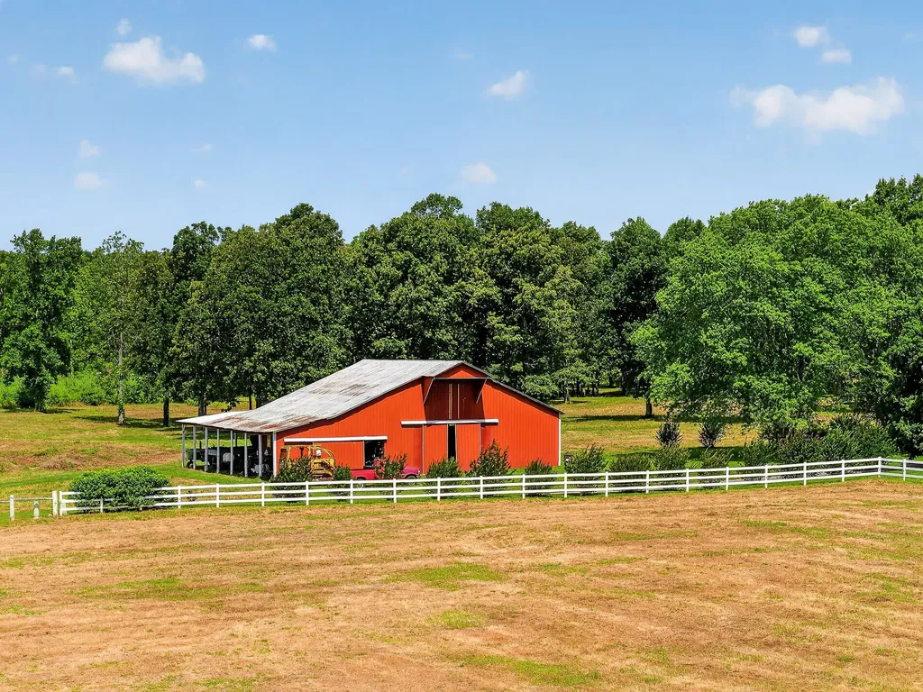 1600 Magness Road Mcminnville TN 37110
