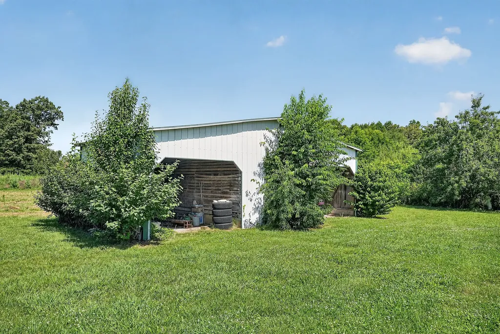 1600 Magness Road Mcminnville TN 37110