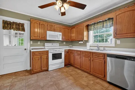 1600 Magness Road Mcminnville TN 37110