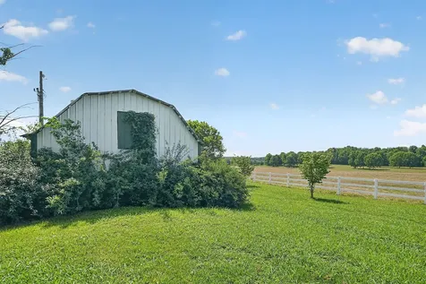 1600 Magness Road Mcminnville TN 37110