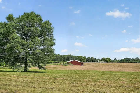 1600 Magness Road Mcminnville TN 37110