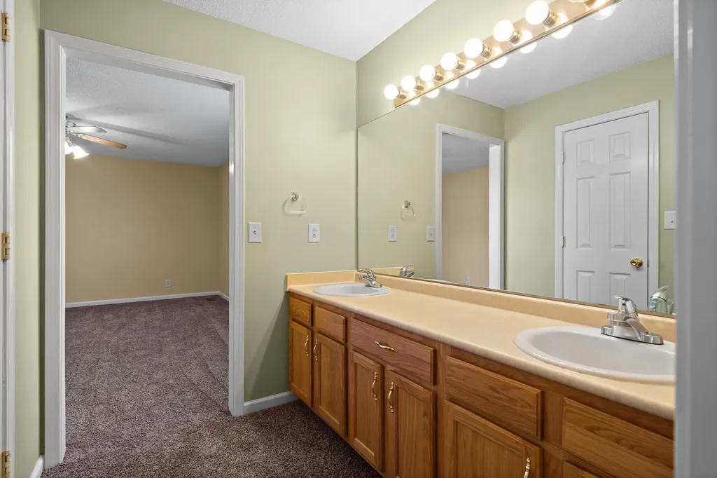 3404 Dresden Way Clarksville TN 37042