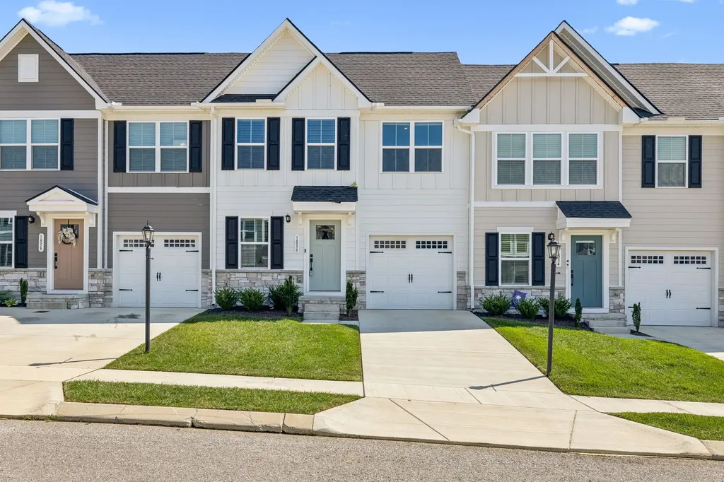1836 Goldsberry Street Columbia TN 38401