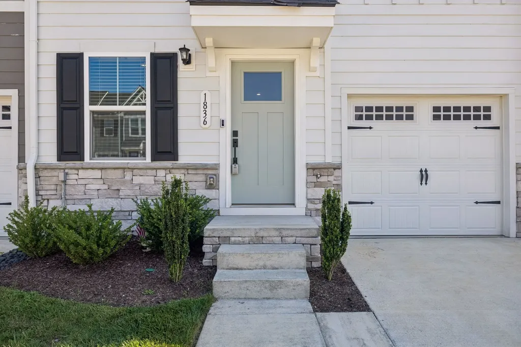 1836 Goldsberry Street Columbia TN 38401