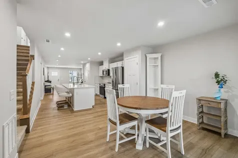 1836 Goldsberry Street Columbia TN 38401