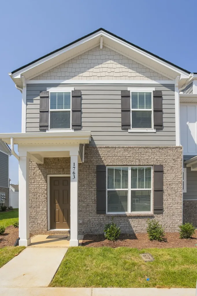 1763 Frodo Way Murfreesboro TN 37128