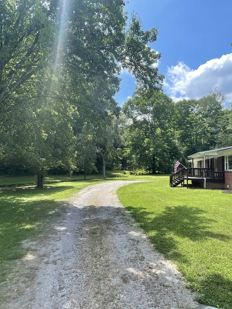 401 Mcclure Street Red Boiling Springs TN 37150