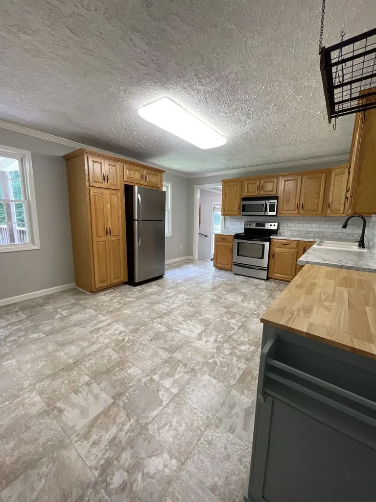 401 Mcclure Street Red Boiling Springs TN 37150