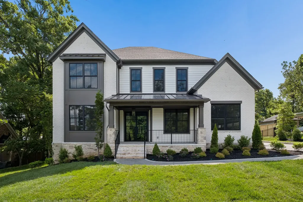 2808 White Oak Drive Nashville TN 37215