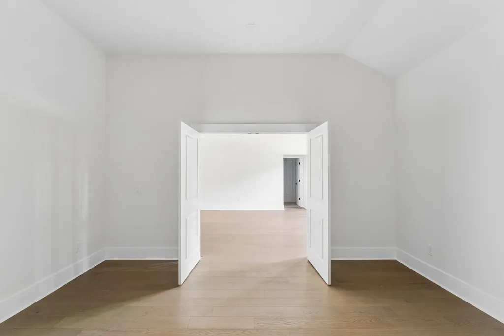 2808 White Oak Drive Nashville TN 37215