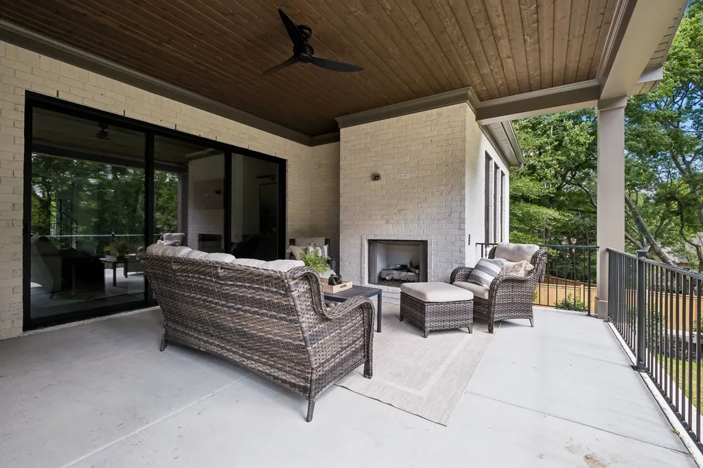 2808 White Oak Drive Nashville TN 37215